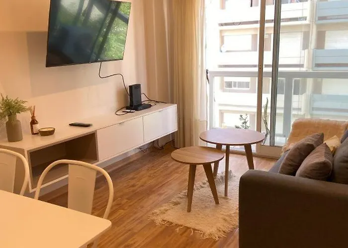 Florencia - Impecable Departamento 3 Ambientes - Plaza Colon